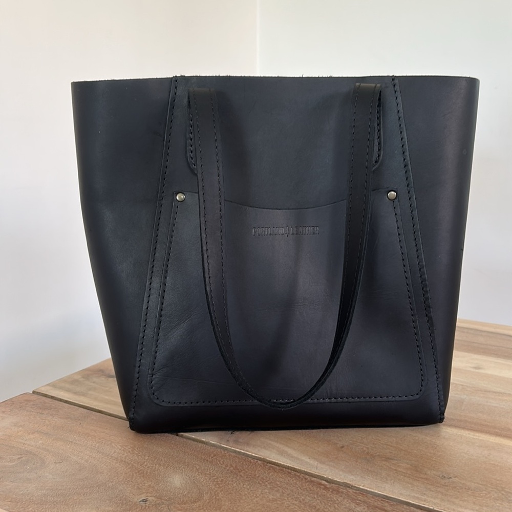 Portland Leather Black Large Juliette Tote
